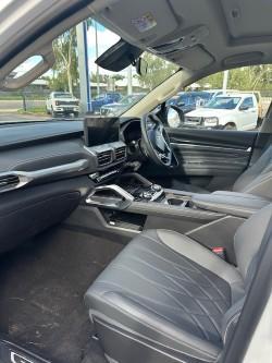 2026 LDV D90 Executive SV9A MY25 4X4 Dual Range Natural White