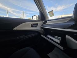 2024 Suzuki Swift Hybrid Plus UZ Pure White