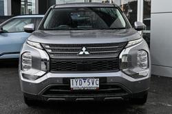 2023 Mitsubishi Outlander ES