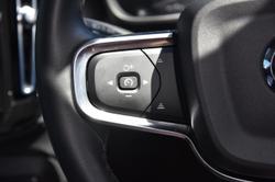 2022 Volvo XC40
