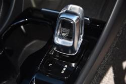 2022 Volvo XC40