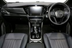 2025 Isuzu MU-X LS-T