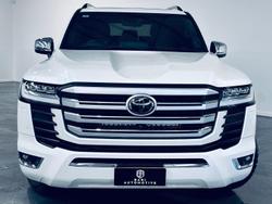 2021 Toyota Landcruiser Sahara ZX FJA300R 4X4 Dual Range