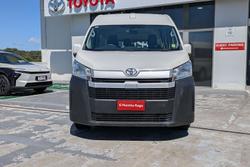 2021 Toyota Hiace Commuter