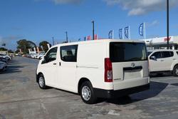 2022 Toyota Hiace
