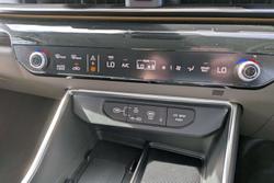 2025 Kia Carnival GT-Line HEV