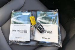 2024 Toyota Landcruiser VX