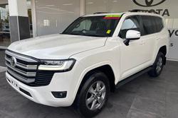 2024 Toyota Landcruiser VX