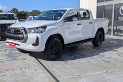 2022 Toyota Hilux SR Hi-Rider