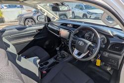 2020 Toyota Hilux SR