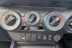 2022 Toyota Hilux SR