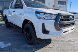 2022 Toyota Hilux SR