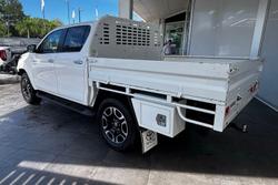 2020 Toyota Hilux SR5