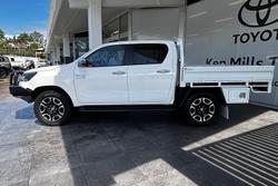 2020 Toyota Hilux SR5