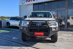 2017 Toyota Hilux SR
