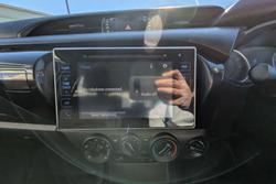 2017 Toyota Hilux SR