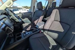 2023 Toyota Hilux SR