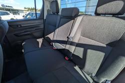 2023 Toyota Hilux SR