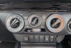 2023 Toyota Hilux SR