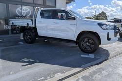 2023 Toyota Hilux SR