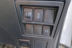 2023 Toyota Hilux SR