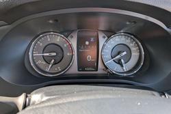 2023 Toyota Hilux SR