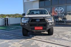 2021 Toyota Hilux SR