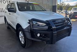 2021 Isuzu MU-X LS-M