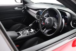 2024 Alfa Romeo Giulia Quadrifoglio