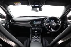 2024 Alfa Romeo Giulia Quadrifoglio