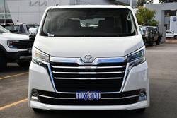2019 Toyota Granvia VX