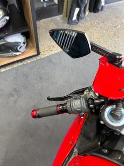 2015 DUCATI 1299 PANIGALE S Red