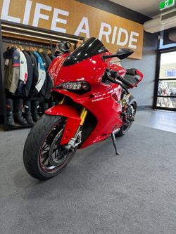 2015 DUCATI 1299 PANIGALE S Red