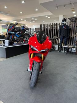 2015 DUCATI 1299 PANIGALE S Red