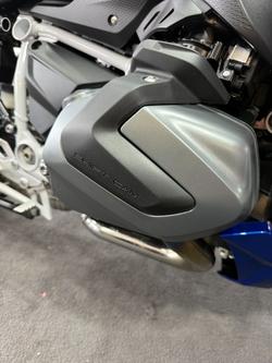 2023 BMW Motorrad R 1250 RS LIGHT WHITE/RACING BLUE METALLIC/RACING