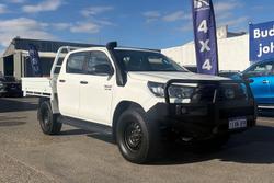 2022 Toyota Hilux SR