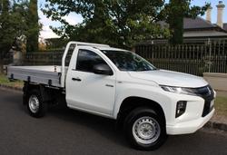 Mitsubishi Triton