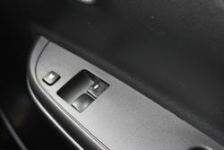 2018 Mitsubishi Triton GLX MR MY19 4x2 White