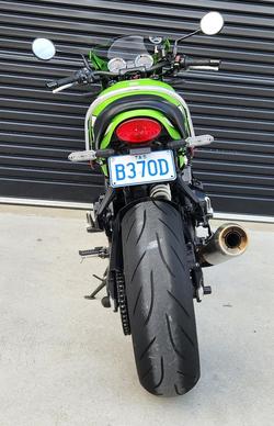 2018 Kawasaki Z900RS Cafe (Z900E) Z Green