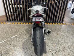 2013 Aprilia RSV4 R WHITE