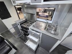 2018 Evolution Caravans Luxliner