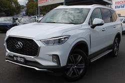 2022 LDV
                D90 Executive