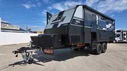 Urban Caravans Xterrain 21' Family