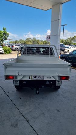 2022 Toyota Hilux SR