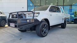 2022 Toyota Hilux SR