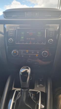 2020 Nissan QASHQAI Midnight Edition