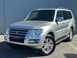 2018 Mitsubishi Pajero Exceed