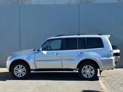 2018 Mitsubishi Pajero Exceed