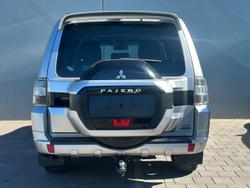 2018 Mitsubishi Pajero Exceed