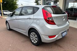 2016 Hyundai Accent Active